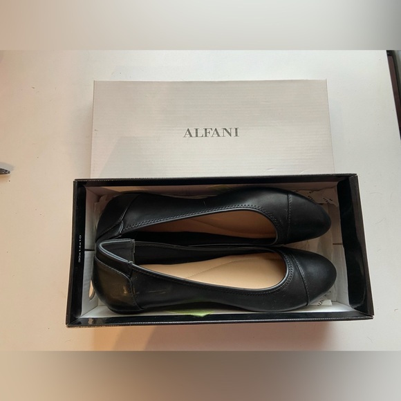 Alfani Black Ballet Flats - Size 9M - Picture 1 of 13